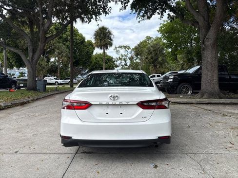 Used 2023 Toyota Camry LE FWD image 8