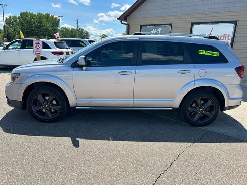 Used 2019 Dodge Journey Crossroad AWD/4WD image 8