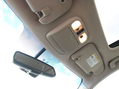 Used 2012 Ford Fusion SEL FWD image 18