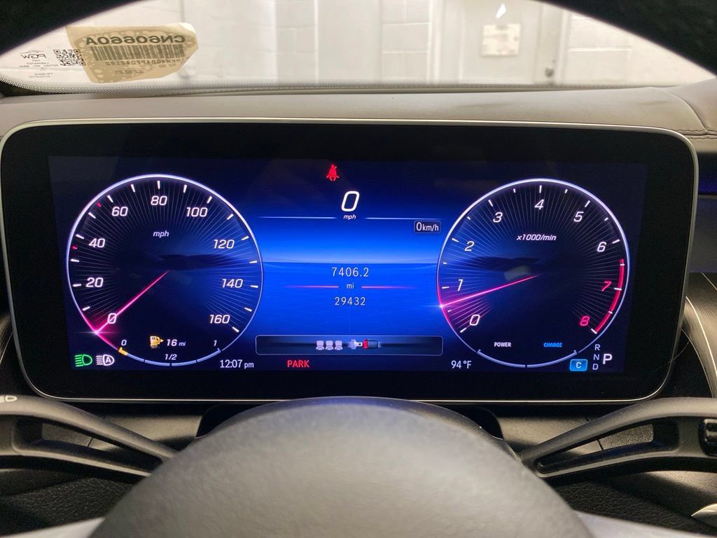 Used 2023 Mercedes-Benz GLC 300 image 19