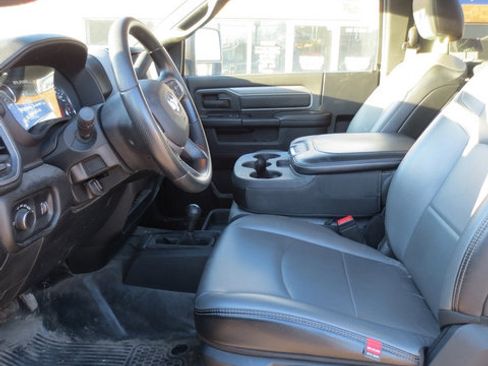 Used 2023 RAM 3500 Tradesman image 13