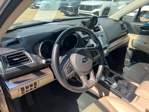 Used 2016 Subaru Outback 2.5i Limited w/ Popular Package #4 AWD/4WD image 12