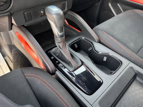 Used 2023 Nissan Frontier PRO-4X w/ Technology Package image 28