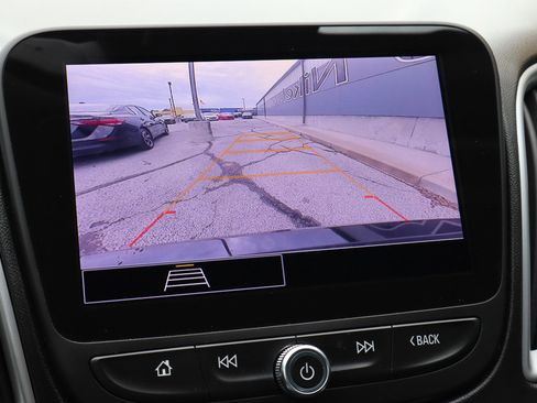 Used 2023 Chevrolet Malibu LT image 12