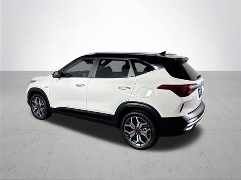 Used 2023 Kia Seltos SX image 8