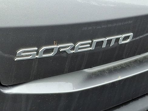 New 2025 Kia Sorento EX w/ EX Panoramic Sunroof Package image 14