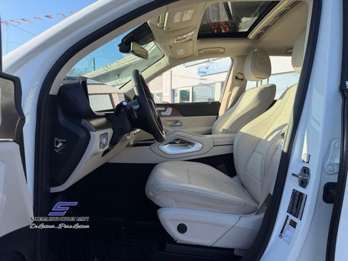 Used 2024 Mercedes-Benz GLE 350 4MATIC image 36