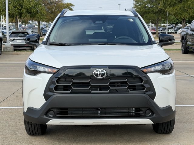 Used 2026 Toyota Corolla Cross LE FWD image 8