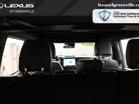 Used 2024 Ford Bronco Badlands AWD/4WD image 29