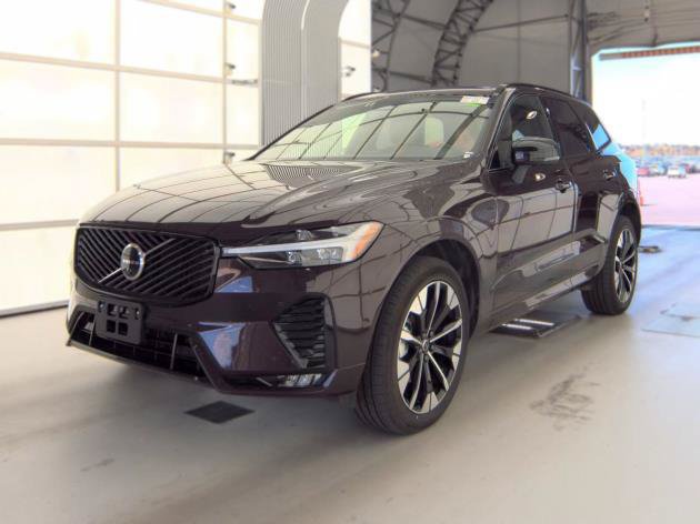 Used 2026 Volvo XC60 B5 Plus AWD/4WD image 2