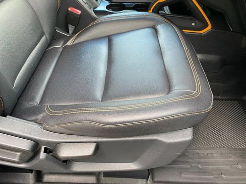 Certified 2024 Ford Bronco Badlands image 27