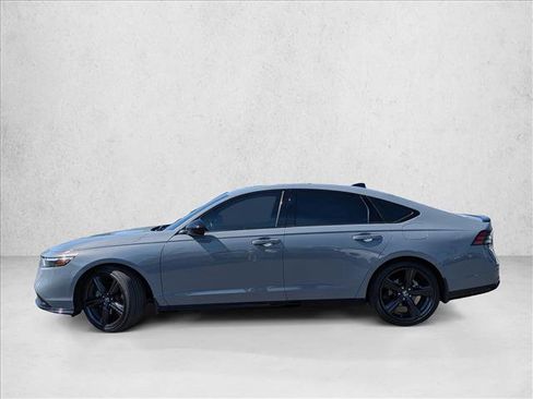 Used 2023 Honda Accord Sport image 8