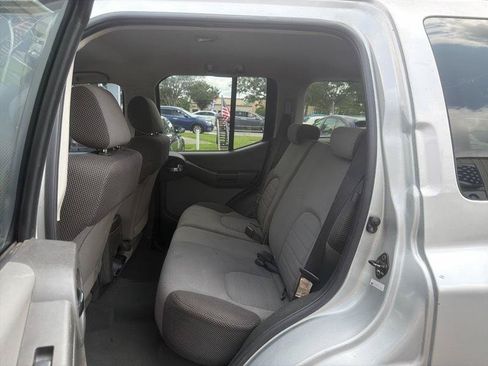 Used 2006 Nissan Xterra S AWD/4WD image 14