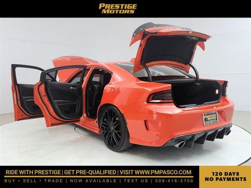 Used 2016 Dodge Charger SRT w/ Harman/Kardon Audio Group image 11