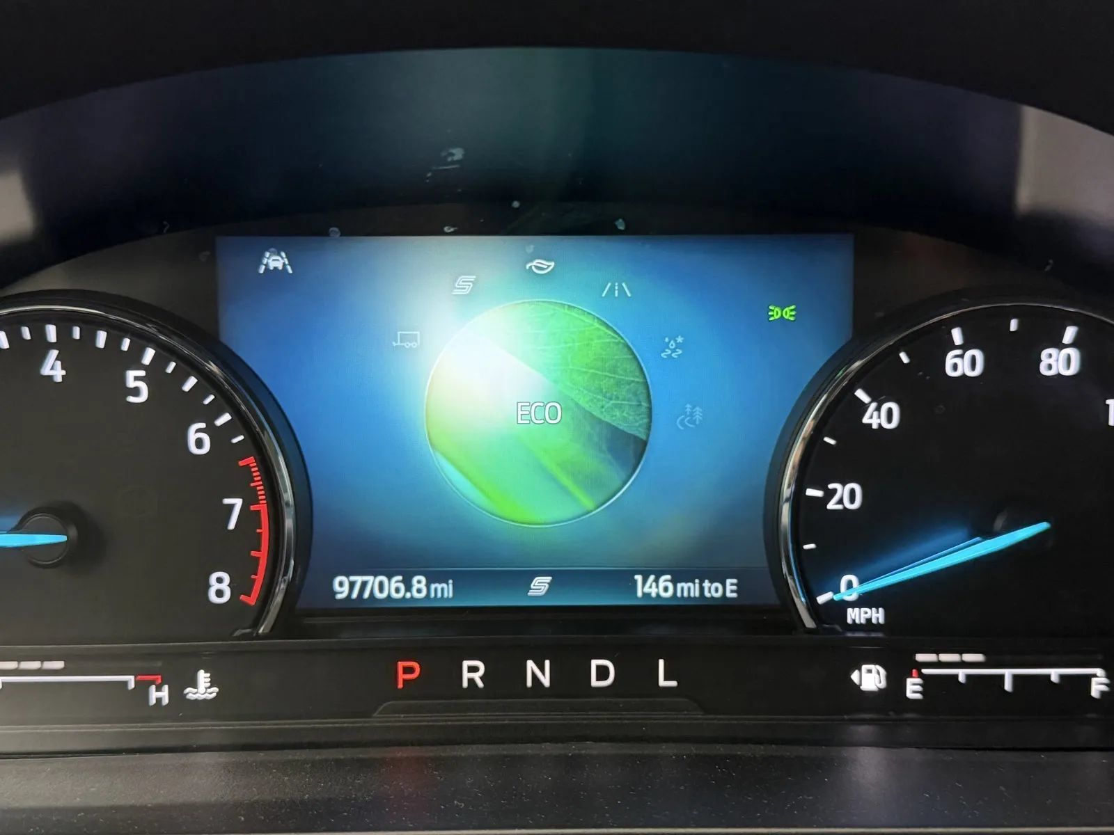 Used 2021 Ford Explorer XLT AWD/4WD image 13
