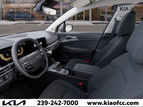 New 2026 Kia Sportage LX image 17