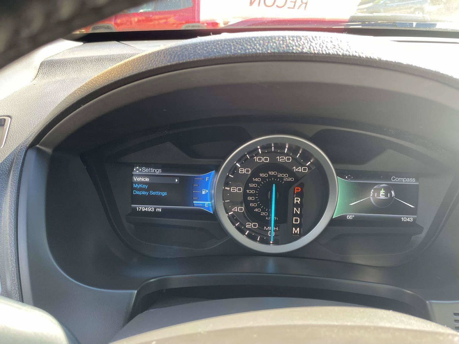 Used 2015 Ford Explorer XLT w/ Equipment Group 202A FWD image 20