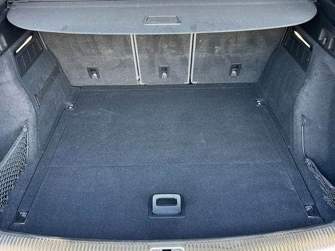 Used 2022 Audi SQ5 Premium w/ Convenience Package image 15