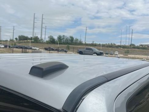 Used 2021 Ford F350 Lariat w/ Lariat Ultimate Package image 9