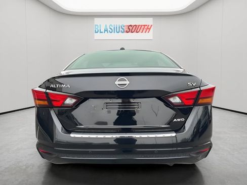 Used 2023 Nissan Altima 2.5 SV AWD/4WD image 4