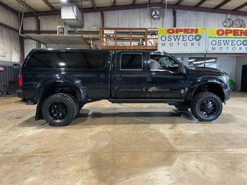 Used 2016 Ford F350 Lariat w/ Lariat Ultimate Package AWD/4WD image 6