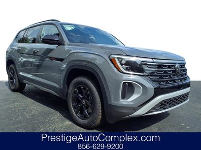 New 2025 Volkswagen Atlas Peak Edition SE