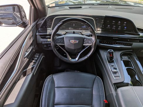 Used 2023 Cadillac Escalade Sport AWD/4WD image 17