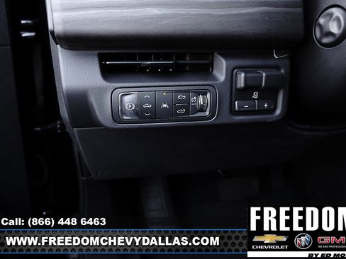 New 2025 GMC Sierra EV Denali image 26