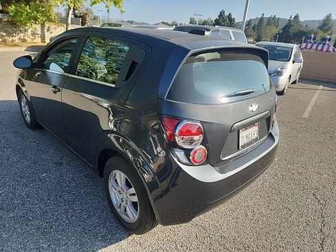 Used 2015 Chevrolet Sonic LT image 3