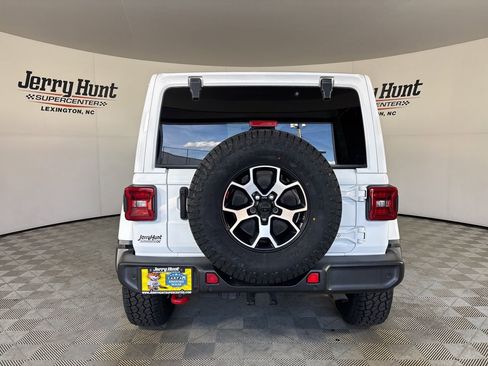 Used 2022 Jeep Wrangler Unlimited Rubicon w/ LED Lighting Group AWD/4WD image 5