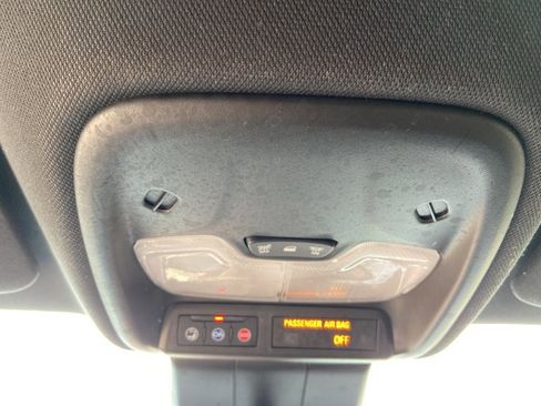 Used 2023 Chevrolet Colorado LT w/ LT Convenience Package image 43