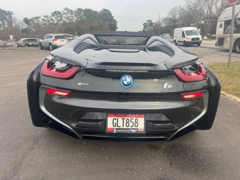 Used 2019 BMW i8 Base AWD 2dr Roadster image 5