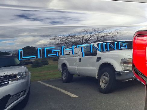 New 2025 Ford F150 Lightning XLT AWD/4WD image 20