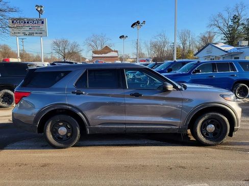 Used 2020 Ford Explorer 4WD Police Interceptor w/ Ready For The Road Package image 3