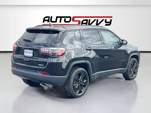 Used 2020 Jeep Compass Latitude AWD/4WD image 7