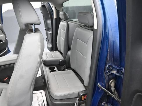 Used 2019 Chevrolet Colorado W/T w/ WT Convenience Package AWD/4WD image 10