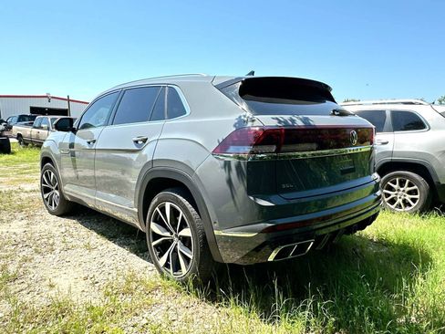 Used 2024 Volkswagen Atlas Cross Sport SEL Premium R-Line AWD/4WD image 6