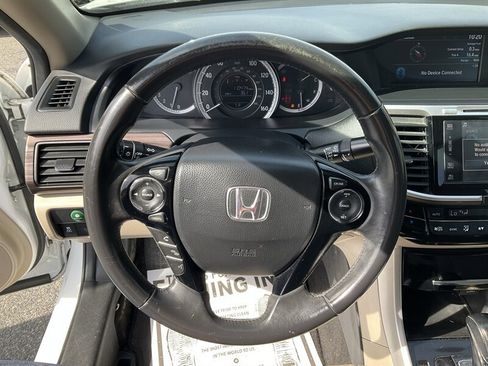 Used 2016 Honda Accord EX-L image 23