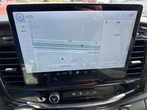 Used 2024 Ford Transit 350 XLT image 24