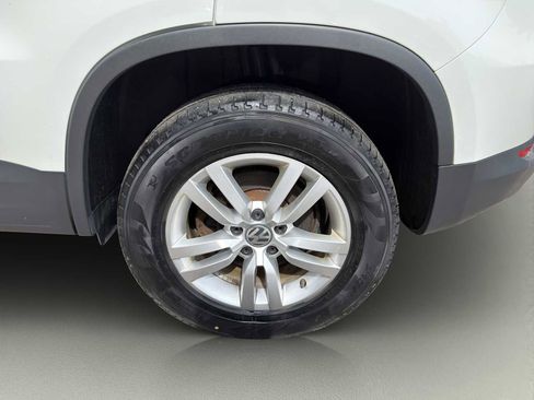 Used 2017 Volkswagen Tiguan S AWD/4WD image 22