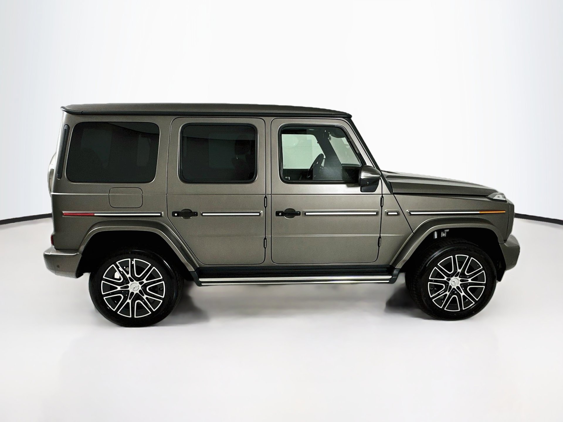 New 2027 Mercedes-Benz G 580 e image 9