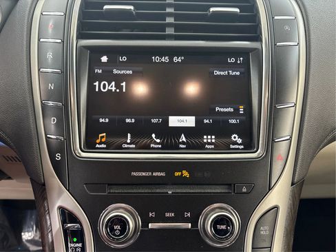 Used 2019 Lincoln Nautilus Reserve w/ Driver Assistance Package image 19