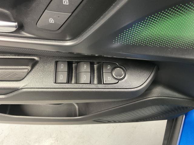 Used 2025 Chevrolet Equinox EV RS FWD image 10