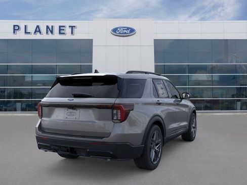 New 2026 Ford Explorer ST-Line w/ ST-Line Street Pack image 11