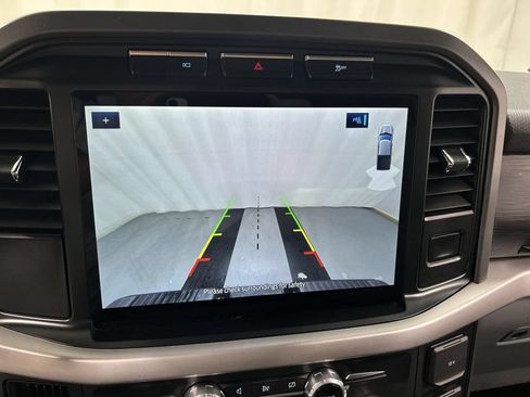 Used 2022 Ford F150 XLT w/ Equipment Group 302A High AWD/4WD image 15