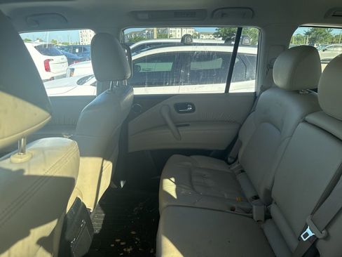 Used 2023 Nissan Armada SL image 11