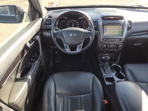 Used 2015 Kia Sorento SX image 26