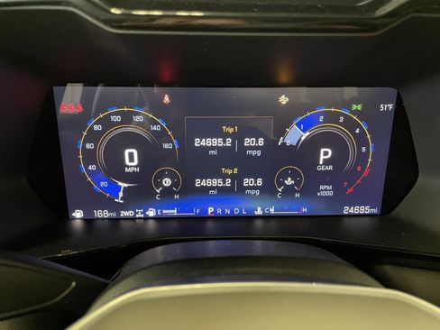 Used 2024 Chevrolet Colorado Z71 w/ Z71 Convenience Package 2 AWD/4WD image 9