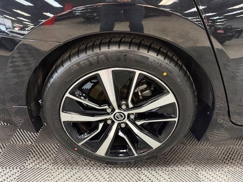 Used 2022 Nissan Maxima SV w/ Floor Mat Group FWD image 19