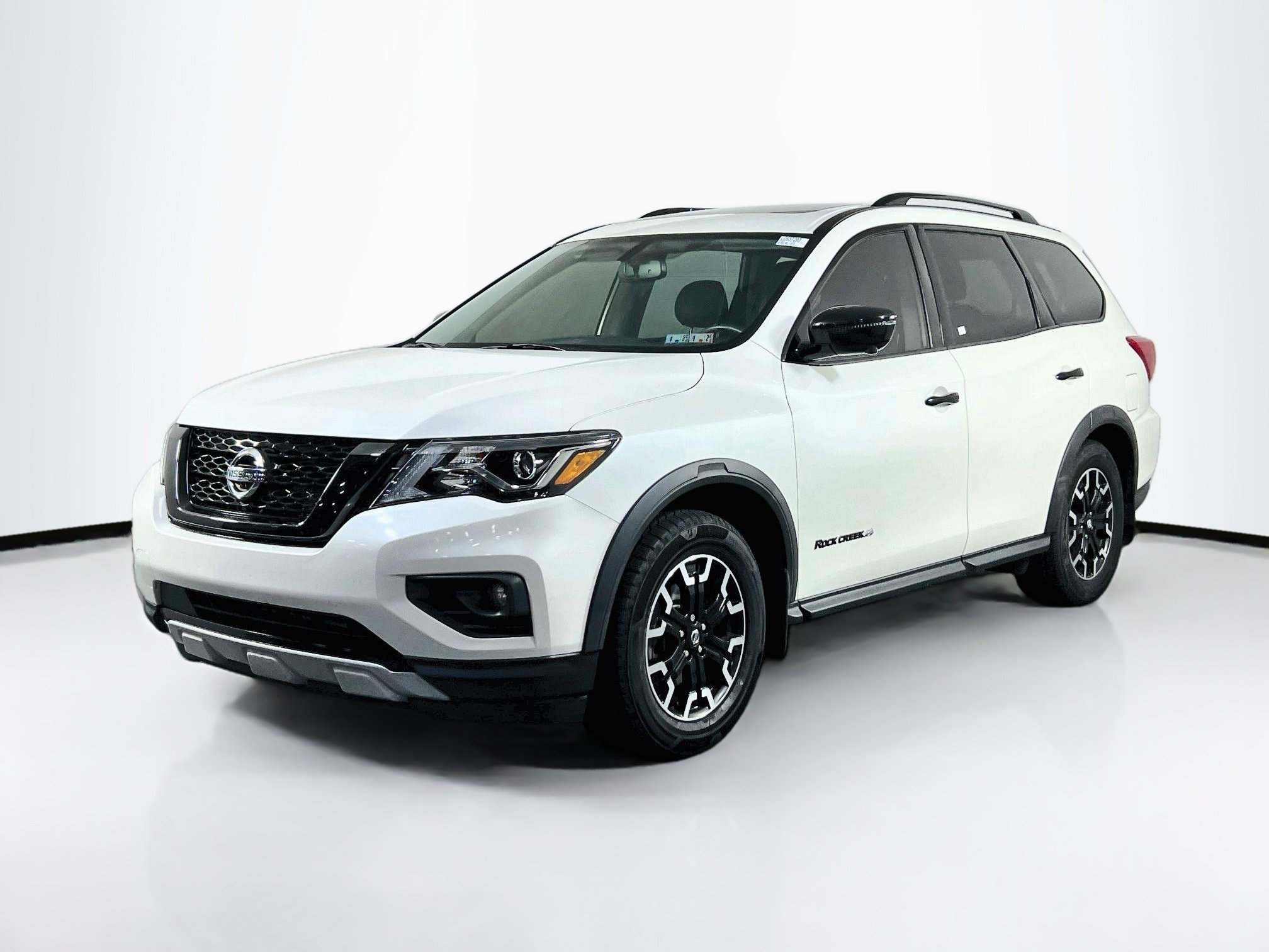 Used 2020 Nissan Pathfinder SL AWD/4WD image 1